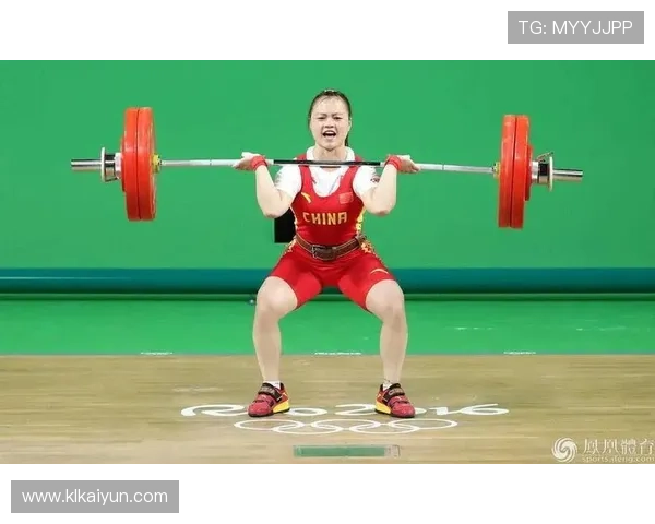 举重比赛裁判的职责与评判标准详解